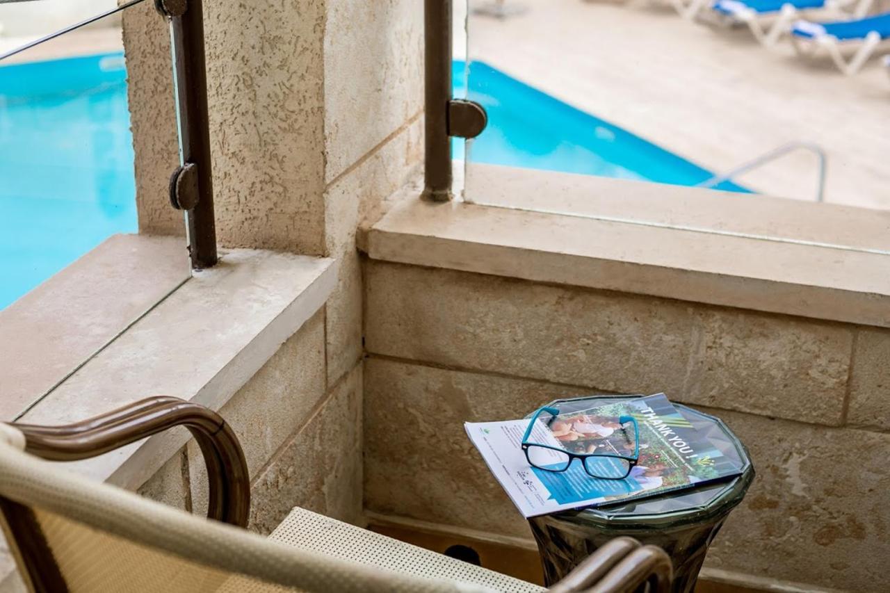 Acco Beach Hotel Акра Екстериор снимка